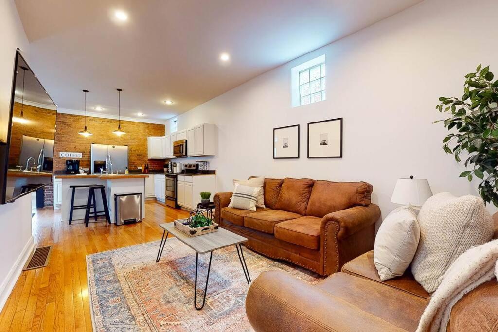 Holiday home Private Home-backyard-parking Near Nulu Downtown Louisville